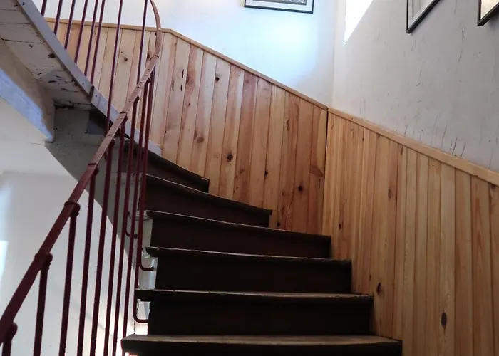 Maison Aux Volets Rouges Lägenhet *